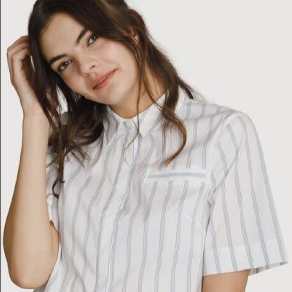 Kit and Ace crop button down shirt